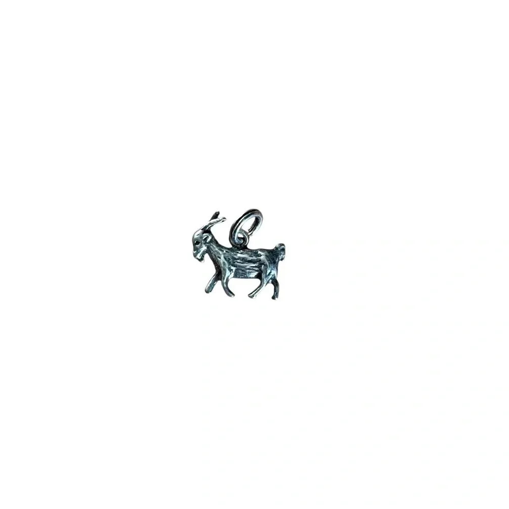 NEW 3D Antiqued Silver Plated Goat Necklace Charm